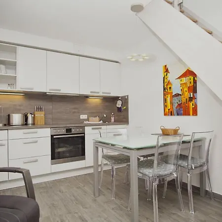 Gemuetliche In Hafennaehe - Fewos Am Hochzeitsberg 10 * ブレーゲ