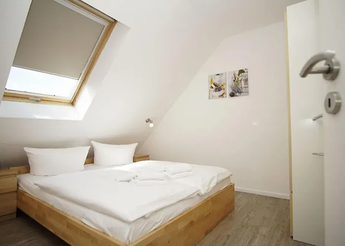 Apartment Gemütliche In Hafennähe - Fewos Am Hochzeitsberg 10 Breege